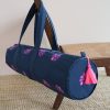 Taschen Nimo With Love | Yogamatten-Tasche Funky Blumenstickerei Auf Marineblau