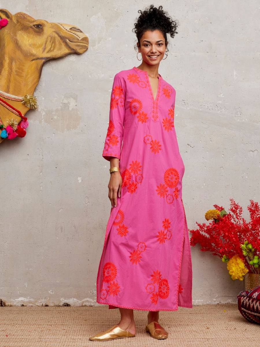 Kleidung Nimo With Love | Saphir-Kaftan, Lange Orangefarbene Blumenstickerei Auf Rosa