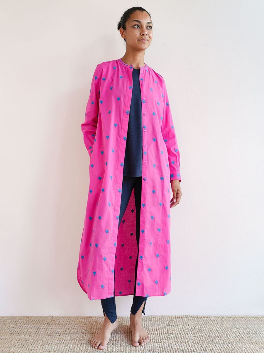 Yoga & Spa Nimo With Love | Turkisfarbene Kaftan-Ginkgo-Stickerei Auf Rosa