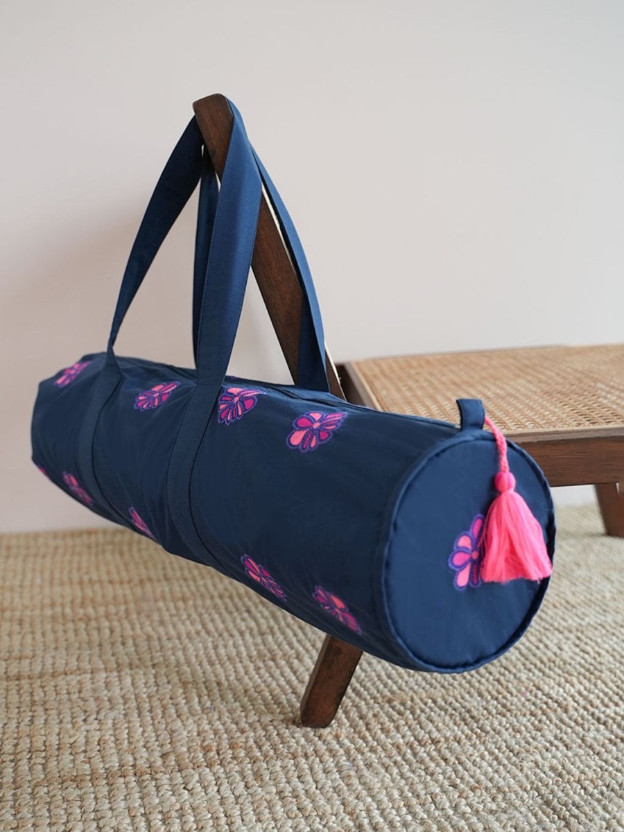 Yoga & Spa Nimo With Love | Yogamatten-Tasche Funky Blumenstickerei Auf Marineblau