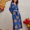 Kleidung Nimo With Love | Rosemary-Kleid Leo Mit Rosa Stickerei Auf Marineblau