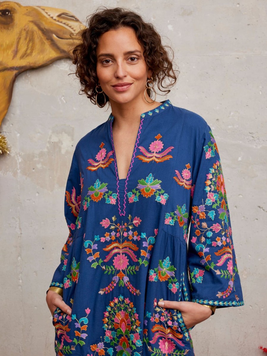 Kleidung Nimo With Love | Blauer Opal-Kaftan Mit Goldener Blumenstickerei Auf Marineblau