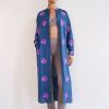 Yoga & Spa Nimo With Love | Turkisfarbener Kaftan Mit Funky-Blumenstickerei Auf Marineblau